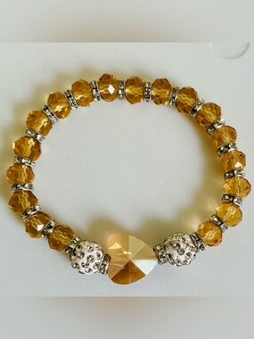 Czech Crystal Gold Topaz Heart Bracelet 7”-8” stretchy NEW Gorgeous!